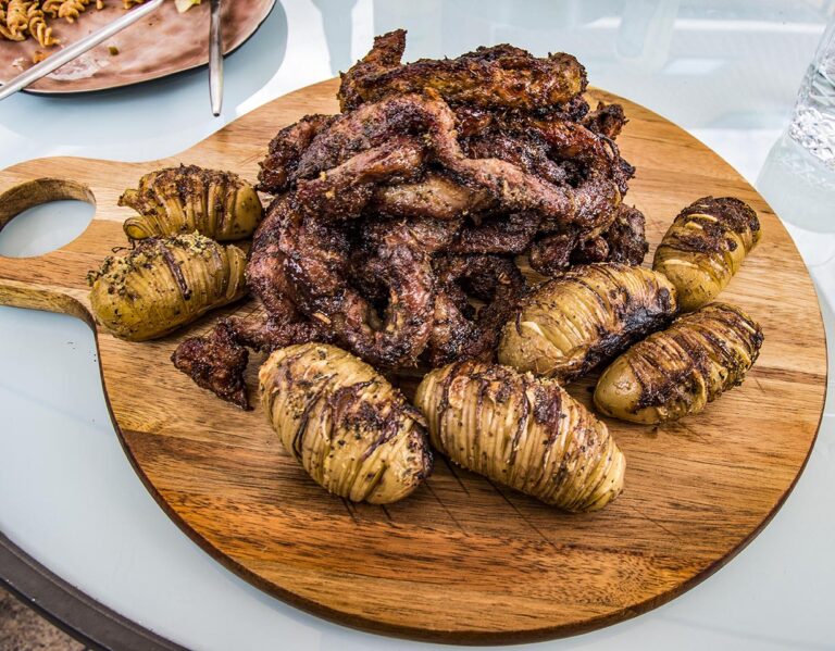 bbq iberico rib fingers en aardappels