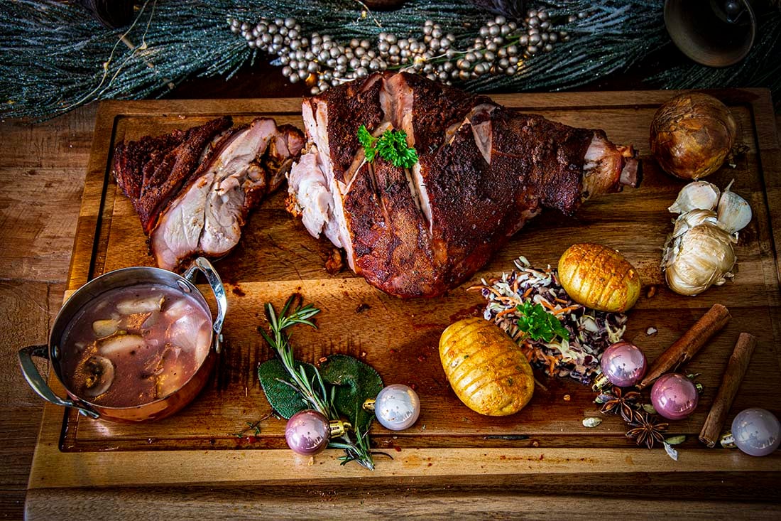 Crunchy Speenvarken Ham, met Peer Rode Wijnsaus - Kerst BBQ Recept